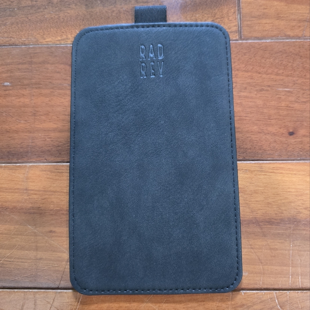 Rad Rev Cars Sleeve In Matte Black - Picture 2 of 2